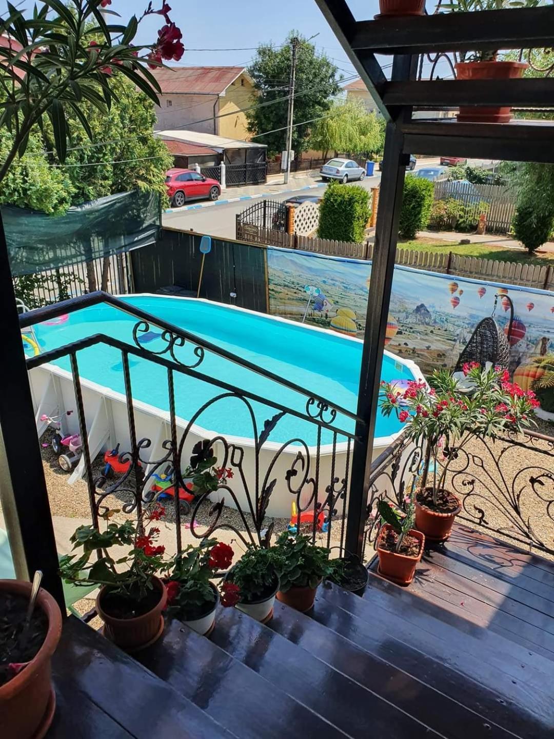 Vila Robert Hotel Schitu Екстериор снимка